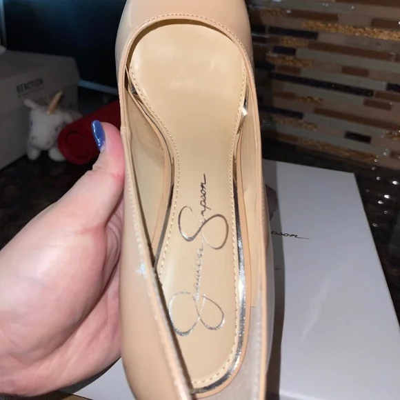 Jessica Simpson Patent Nude Pump - Picture 2 of 2